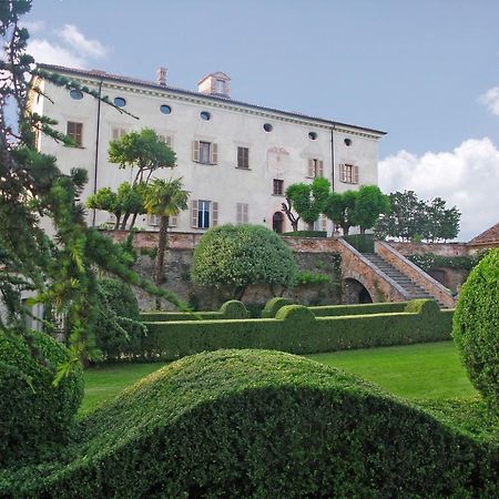 Bed and Breakfast Castello Di Coazzolo Неїве Екстер'єр фото